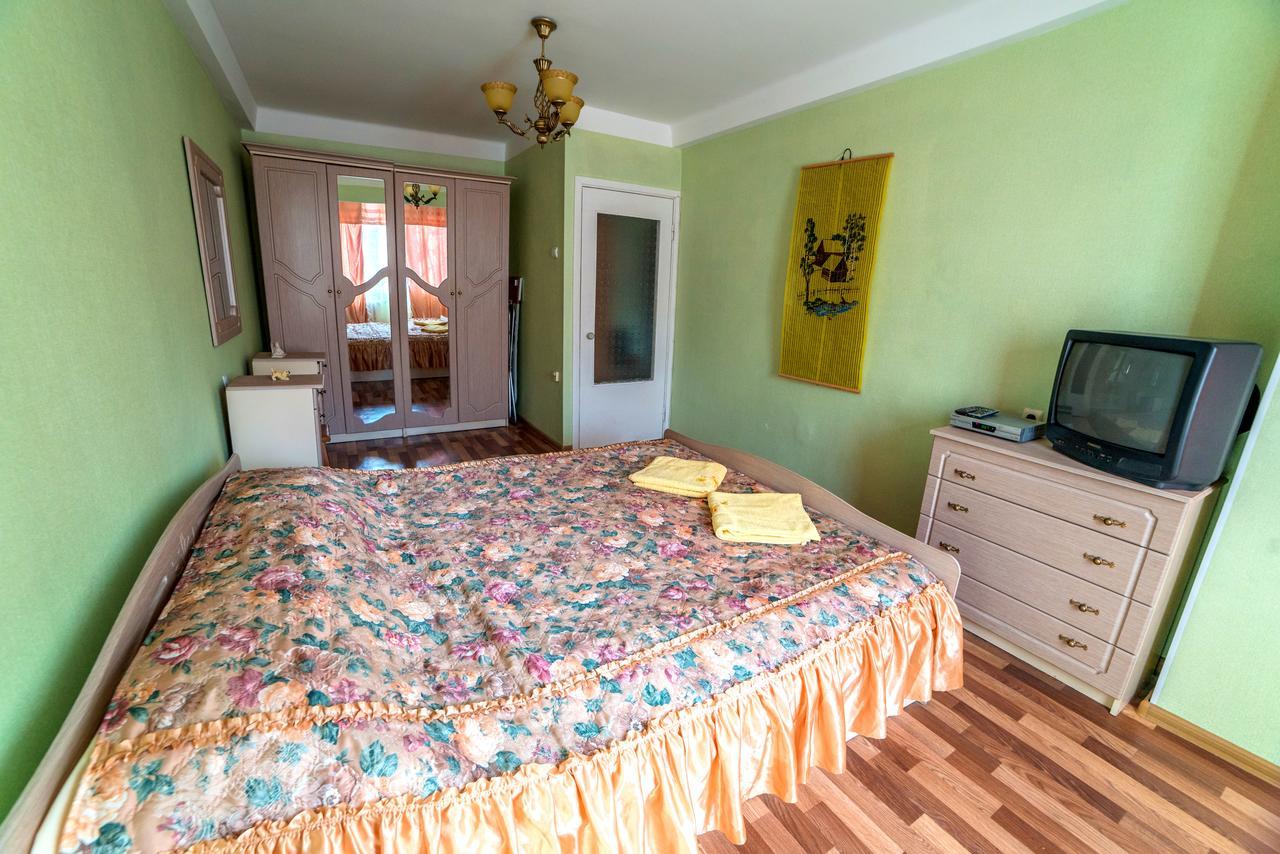 Apartments On Mykilska-Slobidka Киев Екстериор снимка